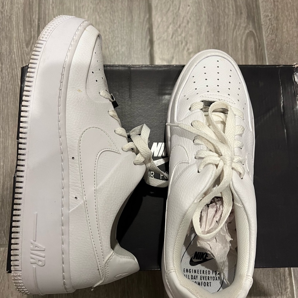 Nike Air Force 1 Sage Low - White